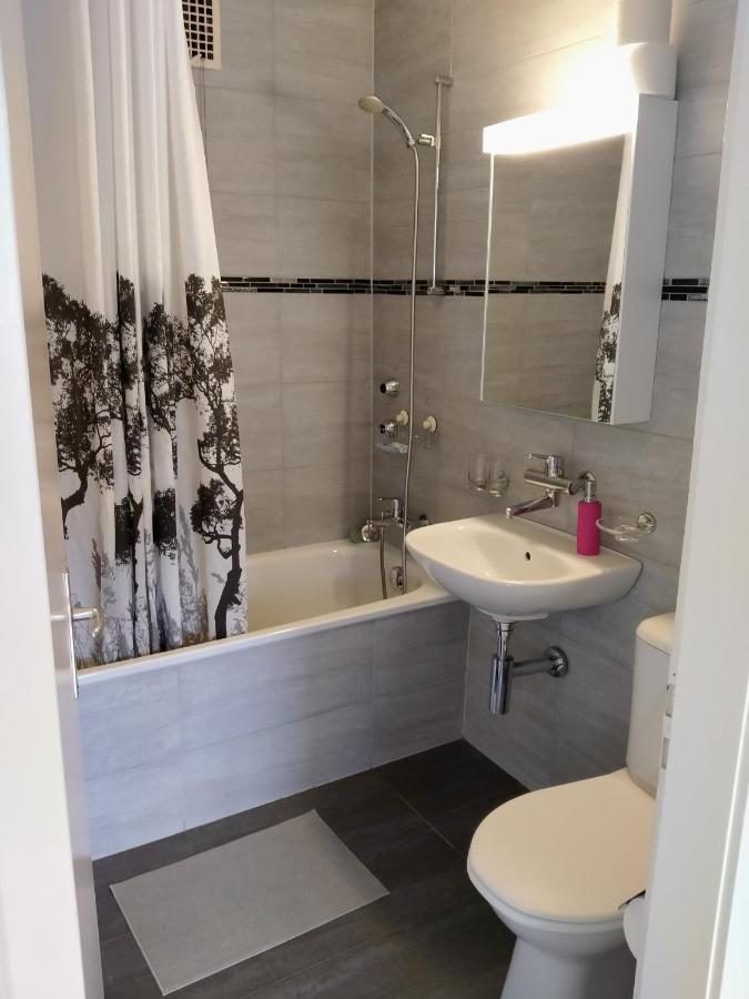 Studio, 4-7 Mins To Bern Main Station By Train 아파트 외부 사진